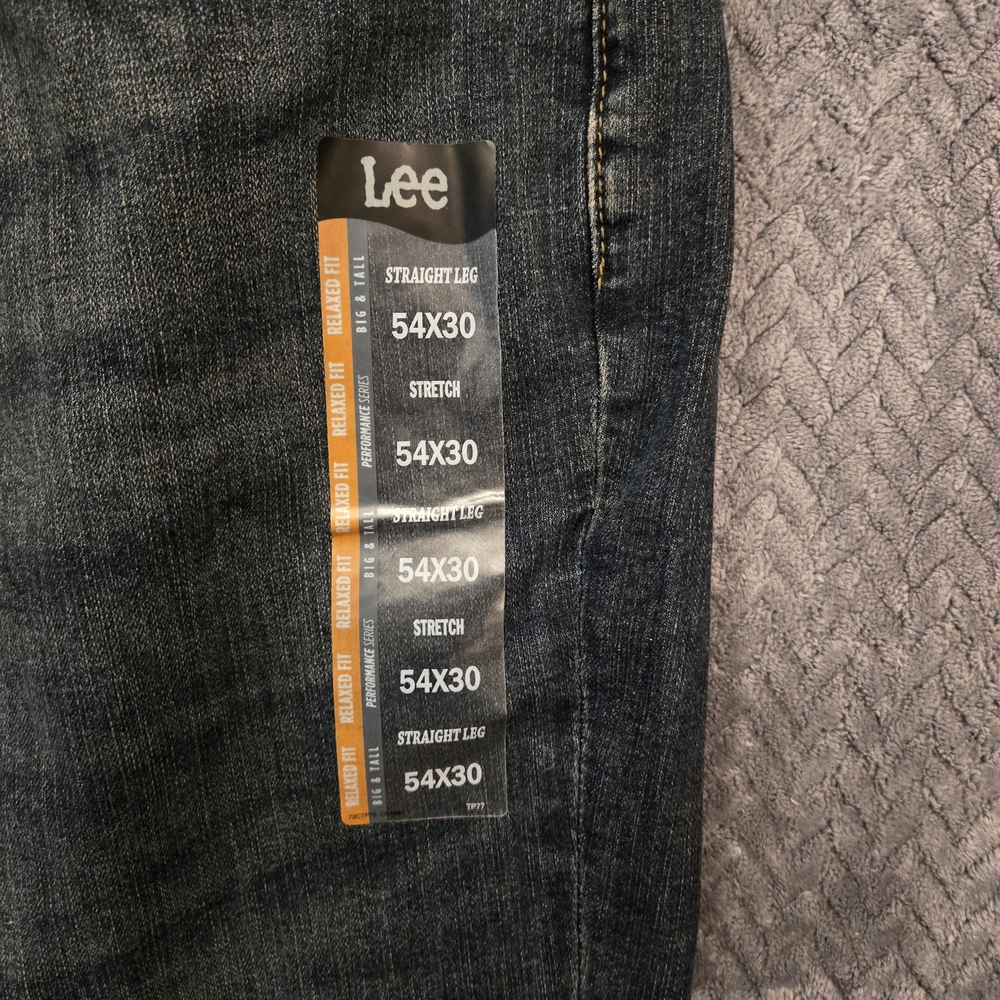 NWT Lee Men's Extreme Motion Slim Straight Jeans 54x30 Dark Wash - Picture 2 of 9